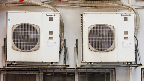 Panasonic CONDENSING UNIT OCU-NR200SF-D & NR300SF-D