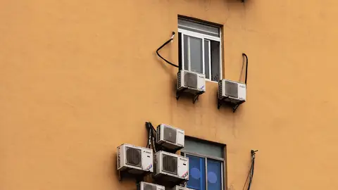 Urban Building with Multiple Air Conditioners
