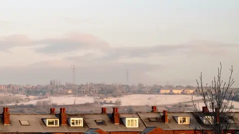 Snow, hills and roofs from Tinsley Green - geograph.org.uk - 1773060